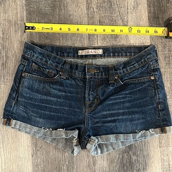 J Brand dark denim Santiago Jean denim shorts w/ bottom cuff and fray 26 - Picture 4 of 9